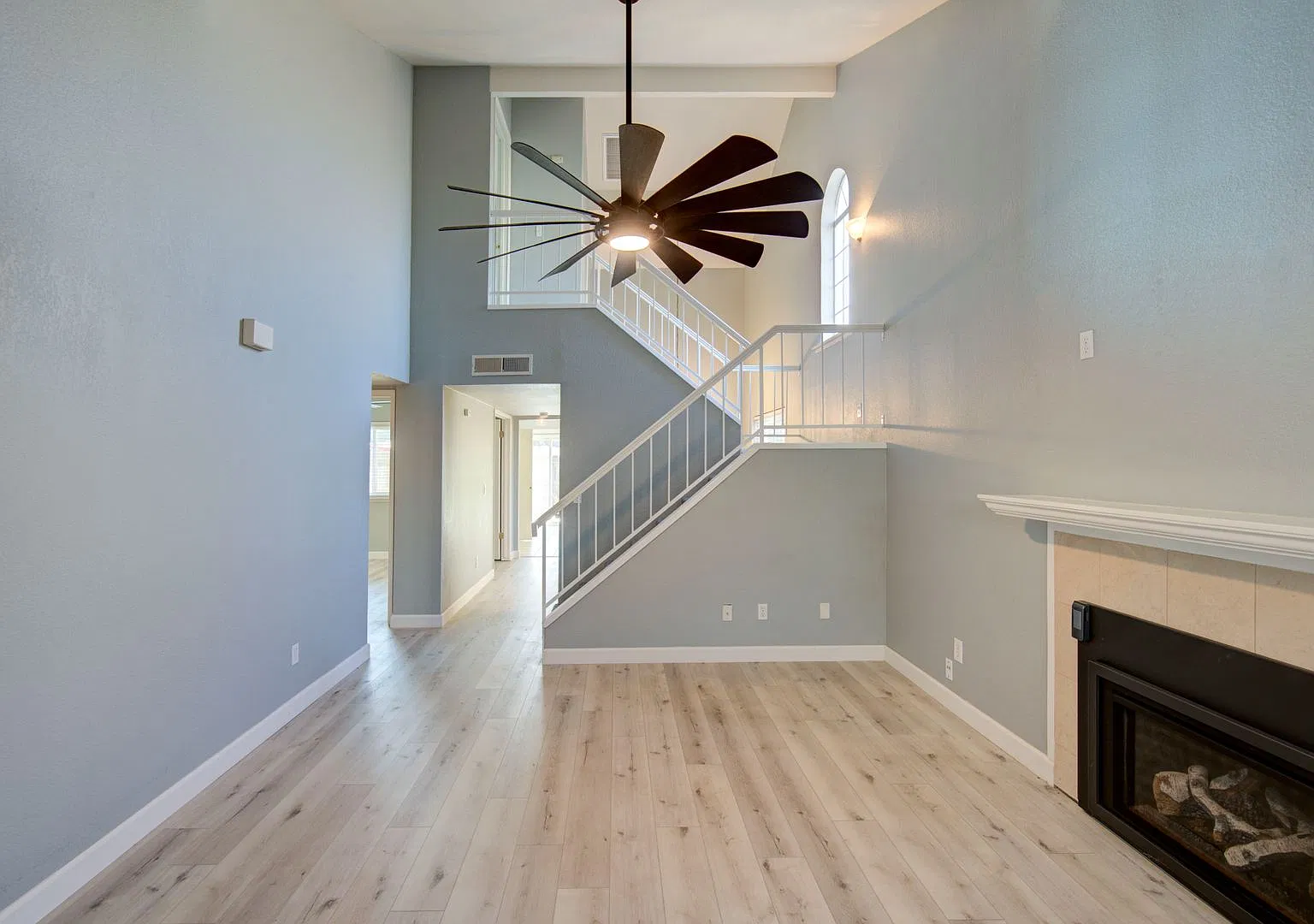 Marty Unit 160 — Photo 2