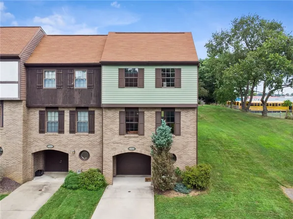 404 Kendall Ln, Bethel Park, PA 15102