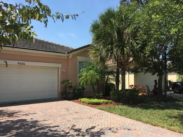 9686 SW Flowermound Cir, Port Saint Lucie, FL 34987