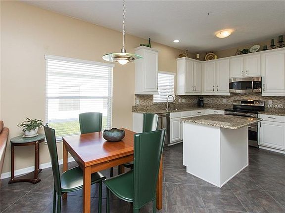 5th image of 9662 Myrtle Creek Ln