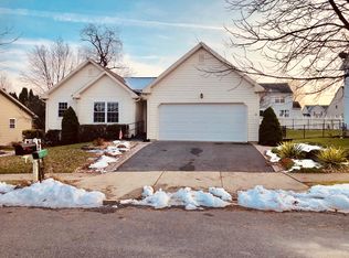 165 Vista Dr, Forks Twp, PA 18040
