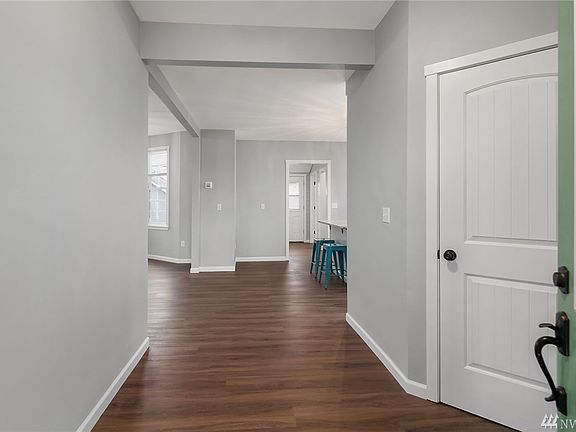2nd image of 531 S 61st St