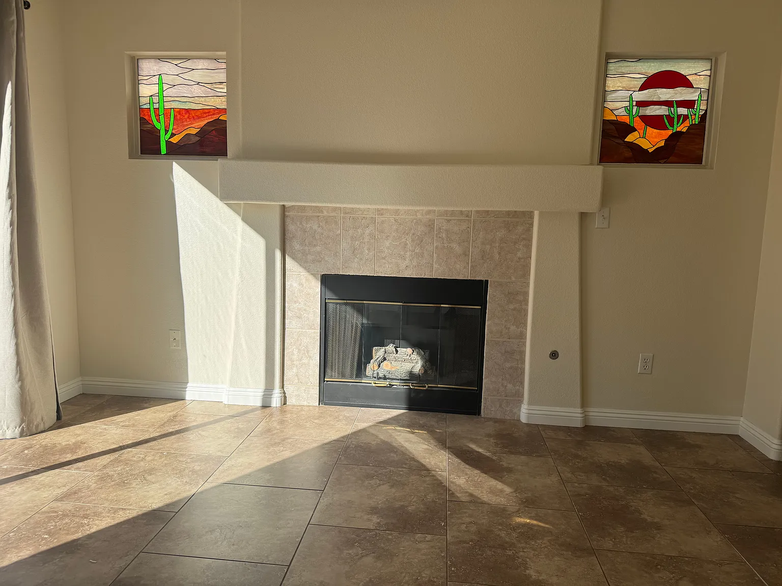 3 bed, 2.5 bath, 1433 sqft, $2,150 — Photo 2