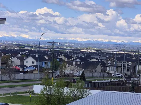 7110 S 80th Ave NE #413, Calgary, AB T3J 0N4