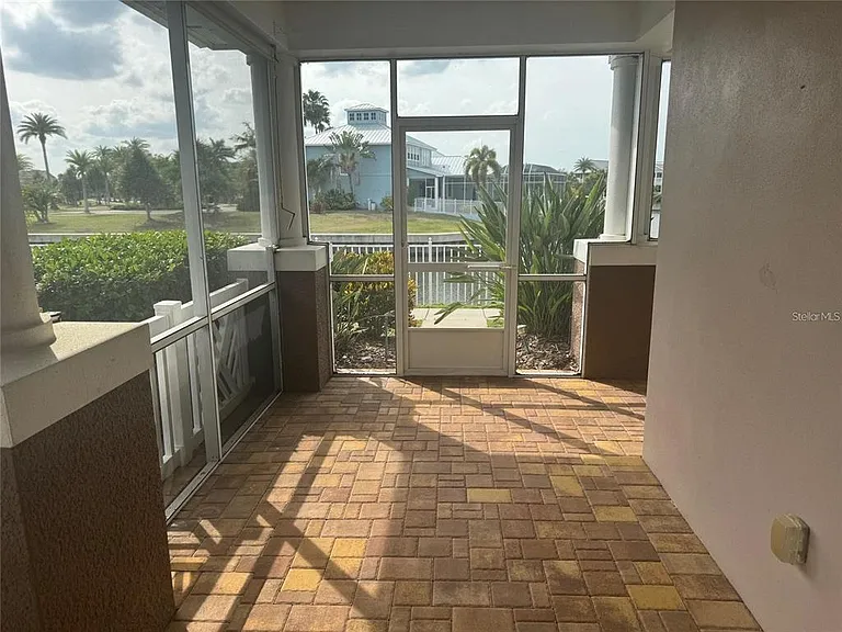 5714 Tides Pl — Photo 4