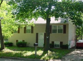 7943 E Shore Rd, Pasadena, MD 21122