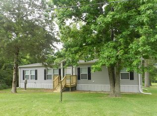 199 W Houston Ave, Onalaska, TX 77360