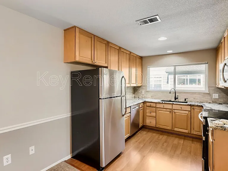 4385 S Balsam St #3-202 — Photo 9