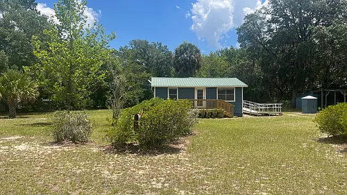 148 Willis Rd Photo 1