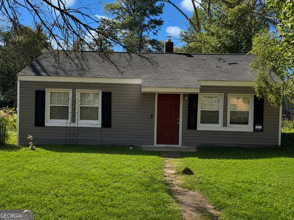 207 Eaker Dr, Warner Robins, GA 31088