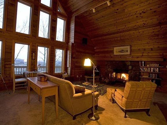 4th image of 63 Whitewood Dr