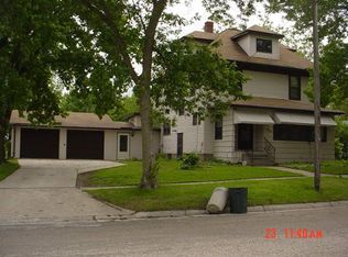 1006 Church St, Gowrie, IA 50543