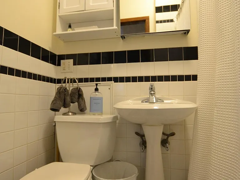 42 Lincoln St #2 — Photo 4