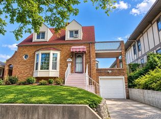 3907 McDonald Ave, Saint Louis, MO 63116