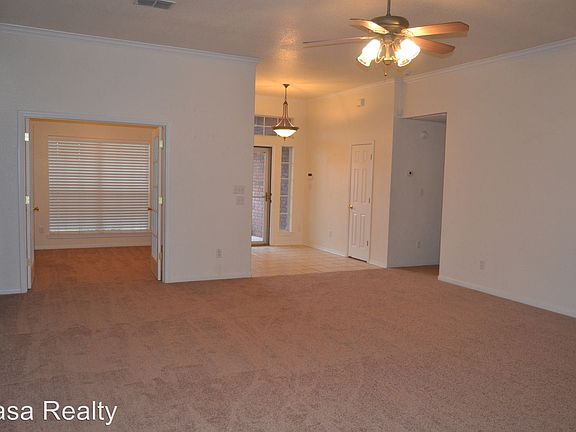 4th image of 5807 Venetian Ct