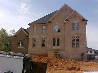 30 Sherwood Frst, Winston Salem, NC 27104
