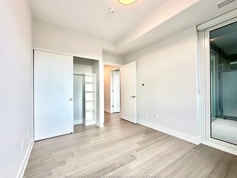664 Spadina Ave #701 — Photo 21