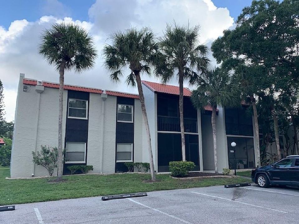 1st image of 3223 Beneva Rd Unit 201
