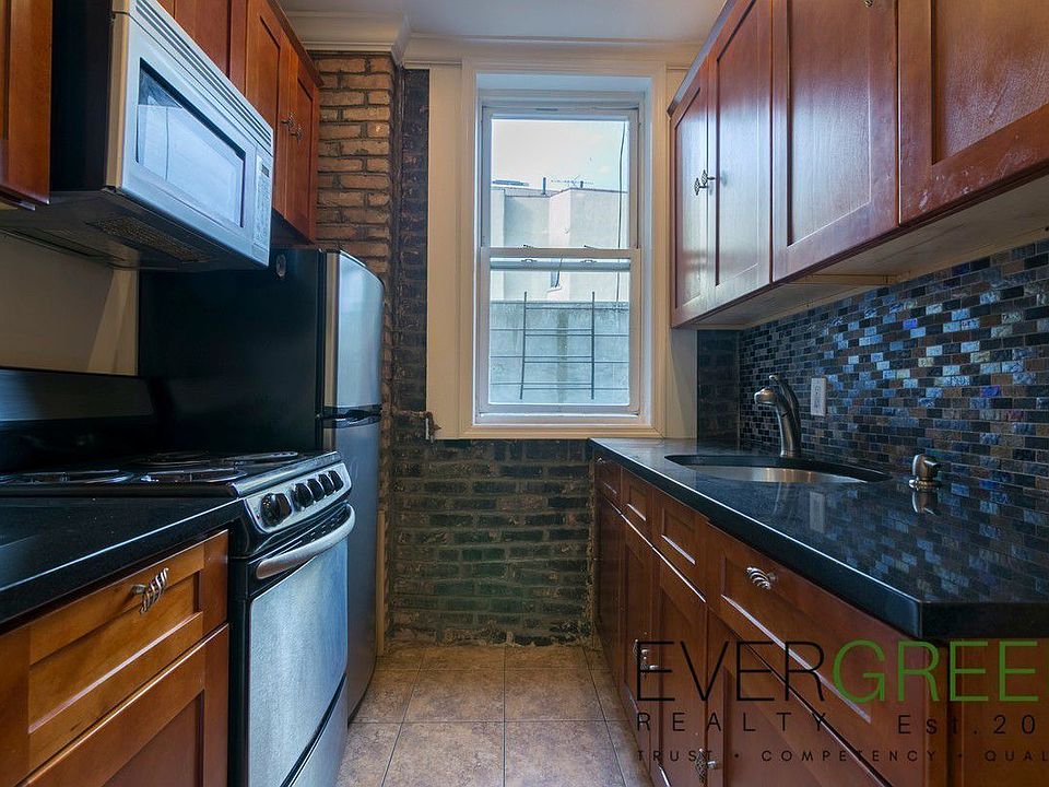 1st image of 709 Dekalb Ave