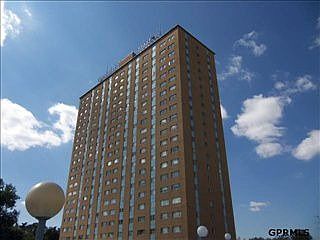5th image of 801 S 52nd St APT 912