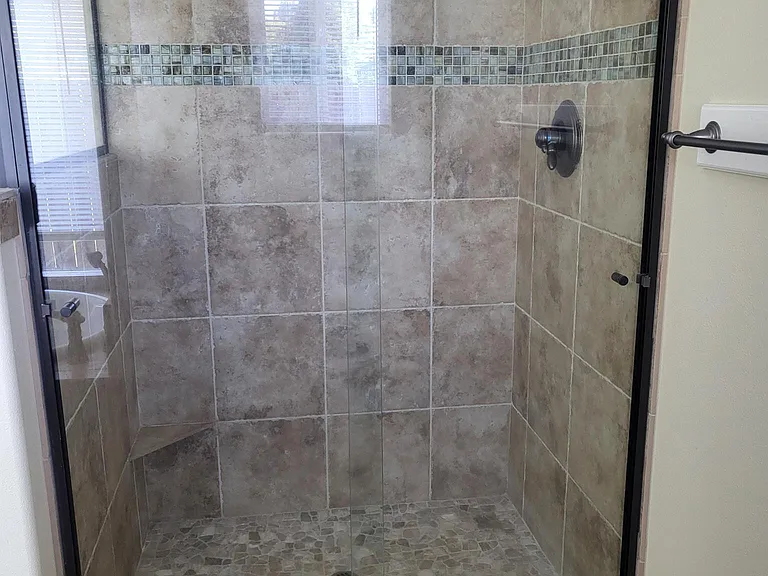 159 SE Aztec Ct — Photo 37