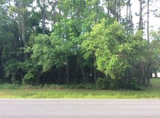 816 Bienville Blvd, Dauphin Island, AL 36528