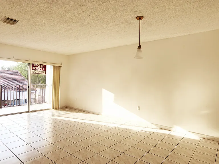 1180 NW 125th Path — Photo 5