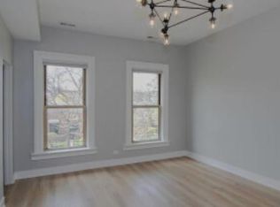 905 S Laflin St APT 2, Chicago, IL 60607