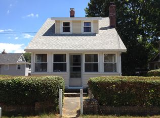 22 Central Ave, Niantic, CT 06357