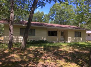 2770 Sand Hill Dr, Port Austin, MI 48467