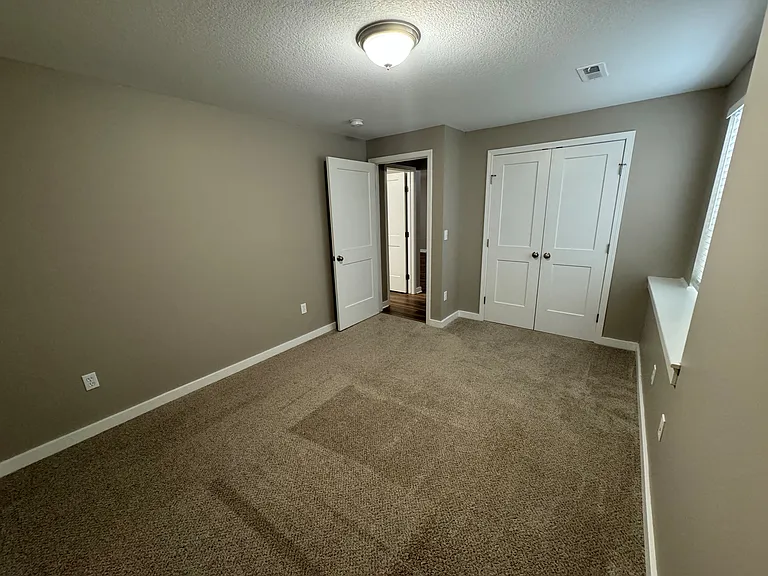 1529 W Cobblestone Ct — Photo 26