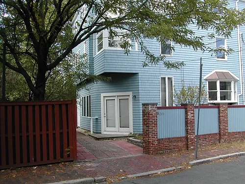 201 Clark St #201 Photo 1 201 Clark St #201 Photo 1