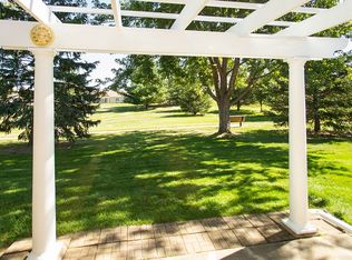 1401 3rd St SW APT 105, Waverly, IA 50677