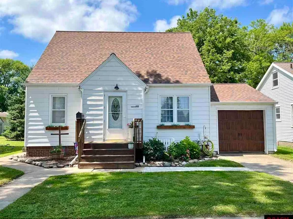 620 2nd Ave NE, Sleepy Eye, MN 56085