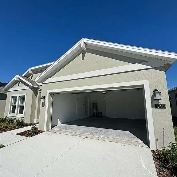 541 Hatteras Rd — Photo 4