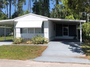 279 Magnolia Dr, Fruitland Park, FL 34731
