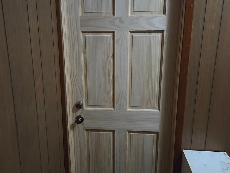 108 N Lucas Ave — Photo 6
