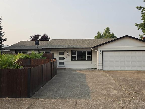 2nd image of 4992 Settlers Dr NE