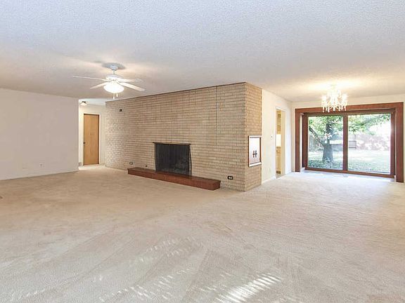 4th image of 1509 N Park Ln