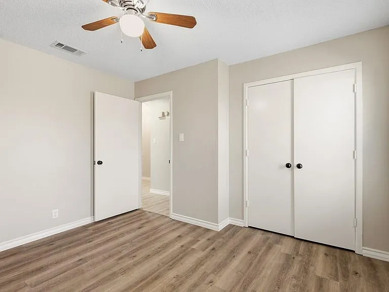 3309 Edgemont Dr — Photo 16