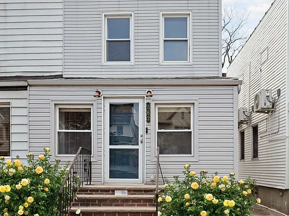 562 Bay Ridge Ave, Brooklyn, NY 11220