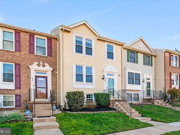 727 Dayspring Dr, Odenton, MD 21113