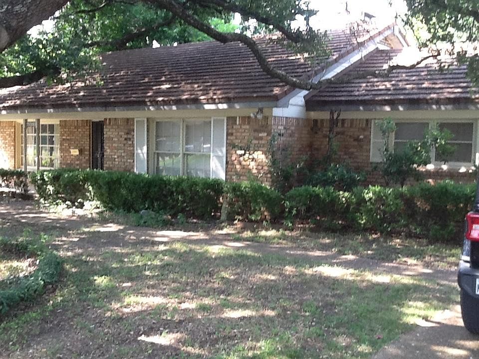 1st image of 4901 Westhaven Dr