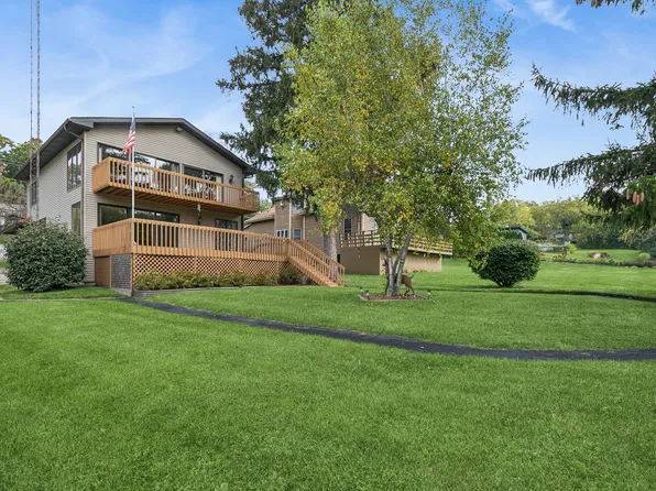 24913 W North Rd, Lake Villa, IL 60046