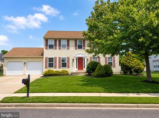 180 Quiet Rd, Sicklerville, NJ 08081