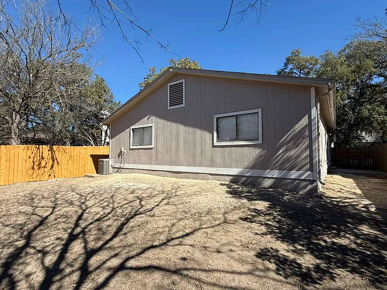 1015 Arrowhead Trl — Photo 12