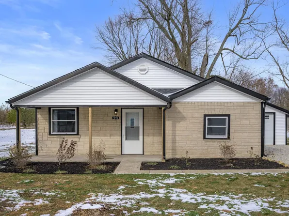 1910 E Delta Dr, Muncie, IN 47303