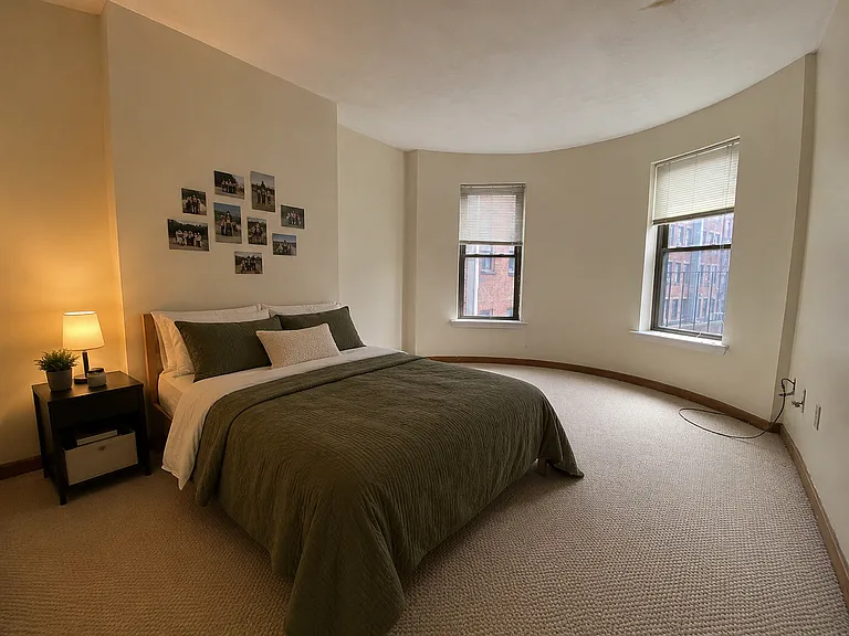 52 Gainsborough St #3 — Photo 2