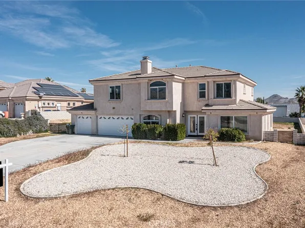 16245 Ridge View Dr, Apple Valley, CA 92307