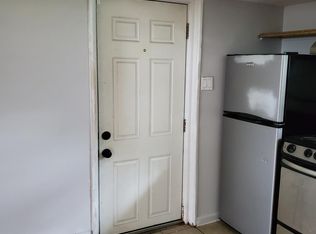 7 Poplar Rd, Amityville, NY 11701